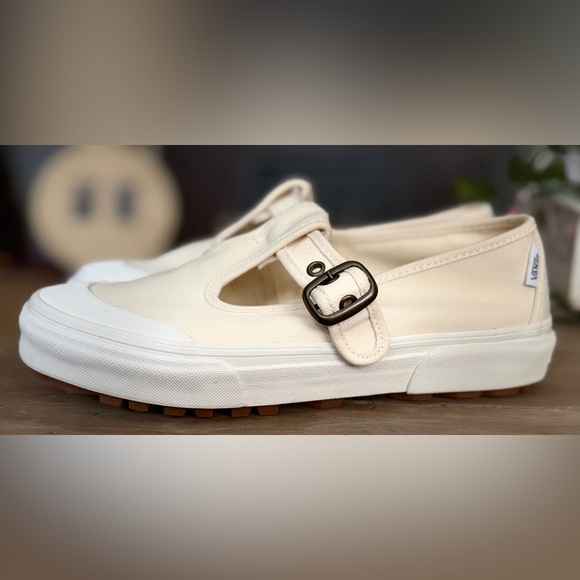 Vans mary jane 93 buckle strap Canvas Shoes - Picture 2 of 4